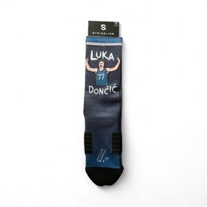 Strideline Unisex Luka Dončić Graphic Blue Socks